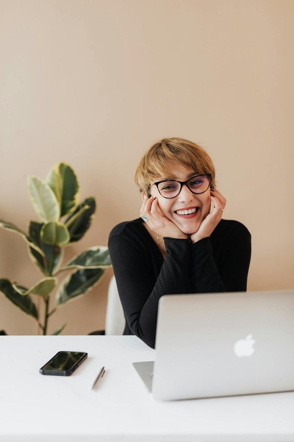 Comment développer une stratégie de contenu multilingue pour un site e-commerce international?